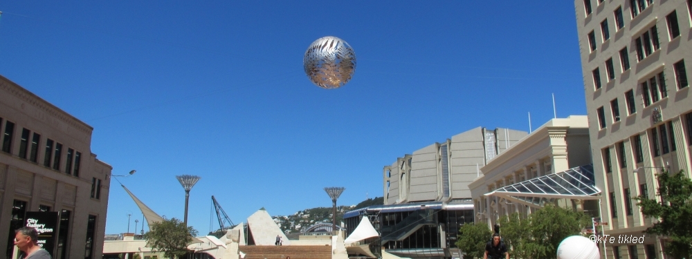 Schwebende Kugel, Wellington